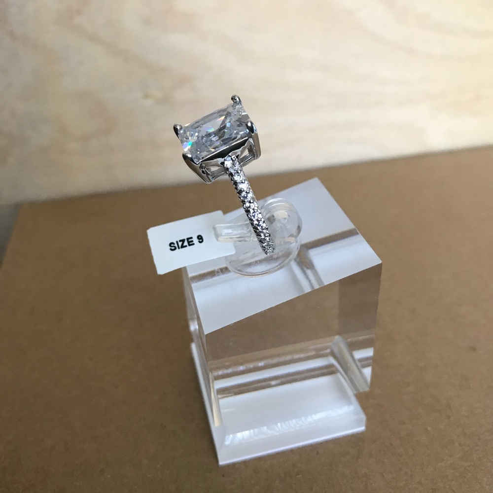 925 SS Radiant Cut Engagement Ring - Picture 4 of 6